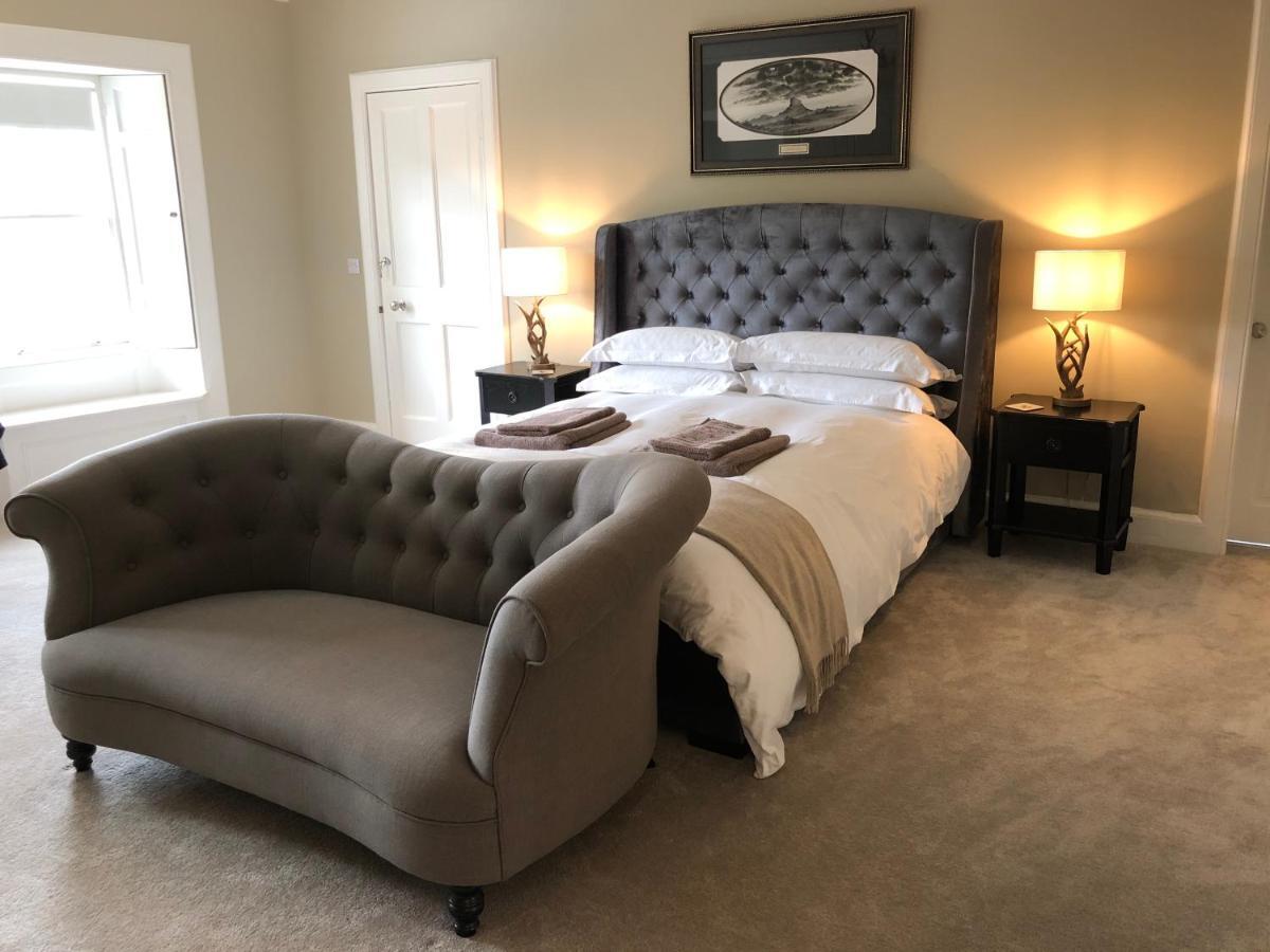Bed and Breakfast Branxholme Castle Хоик Экстерьер фото